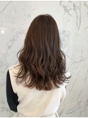 ゆるふわウェーブで大人可愛く×モカアッシュブラウン