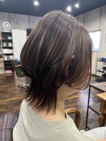 アイリーファンビリ(irie fambilly)&nbsp;ウルフカット×ナチュラルウォームブラウン