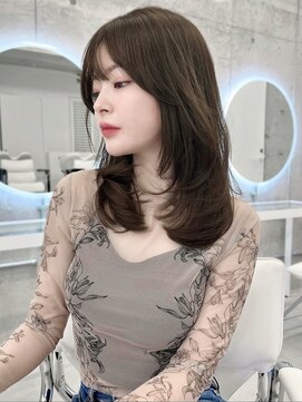 エヌアイ オモテサンドウ(ni omotesando) 大人レイヤー×上品ブラウンカラー