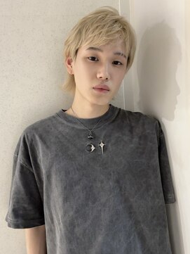 ユーフォリア 渋谷グランデ(Euphoria SHIBUYA GRANDE) ブロンドベージュ　ショートウルフ　ハイトーン　MOMO