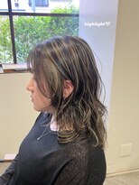 ジエクトカナウ 大阪梅田店(The Ect canow) ミディアムレイヤーカット/ハイライト/デザインカラー