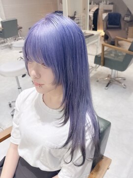 ネイビーブルーカラー/レイヤーロングカット