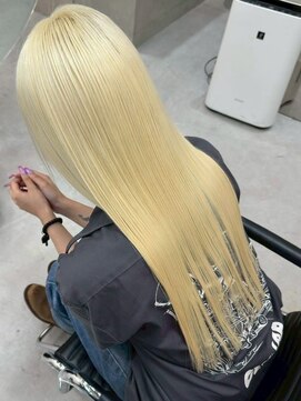 抜きっぱなしブロンド/ブロンドヘア/髪質改善/ホワイトブロンド