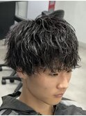 シャドウパーマ