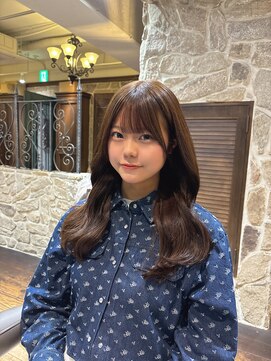 モナン(monan) オンニヘアヨシンモリ韓国風ヘアミディアムレイヤーカット