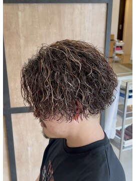 エッジ(EDGE) 大分メンズ刈り上げマッシュツイストスパイラルパーマスタイル