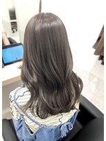 エレノア 梅田 大阪駅前第4ビル店(Eleanor) 【菜菜】明るめオリーブグレージュ