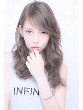 デイズ(days) 『カット+低ダメージブリーチ+ホワイトアッシュ』ロング