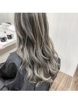 クレア 能見台(CREA)&nbsp;コントラストバレイヤージュ