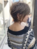 アヴァロン(AVALON)&nbsp;絶壁解消×白髪ぼかし×40代×前髪長め大人ショートボブ永