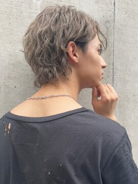 フィフス 原宿(fifth) 無造作束感波巻きツイストスパイラルパーマセンターパートウルフ