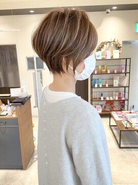 バンプ ギンザ(BUMP GINZA) 《30代40代》白髪ぼかしハイライト×前下がりボブ【イケダ】