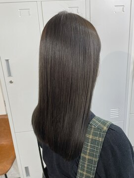 イコ 表参道原宿(ico) オリーブグレージュ