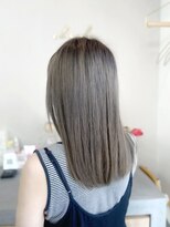 チェシャ(chesha)&nbsp;アッシュグレーカラー　【髪質改善トリートメント】