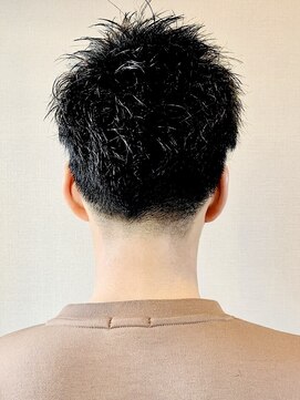 サロンドクロエ(Salon de Chloe) 《Chloe／倉敷》 黒髪 × 爽やかメンズショート × ツーブロック