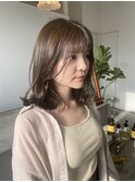 sheer beige / layer medium