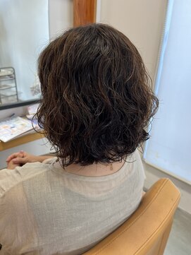 アドラーブル 松崎店(adorable) 【小顔カット】　くせ毛風【パーマ】