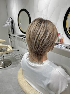 ラプアスヘアデザイン(Lapua's hair design) ミルクティーベージュ