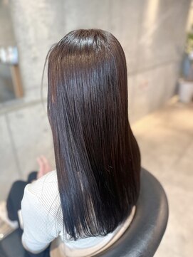 アイル(I'll) 【吹田南吹田】艶髪グレーカラー