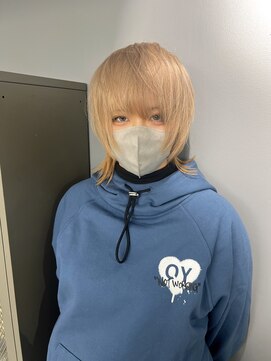 キバ(kva) ▽□□▽中性ウルフ×ミルクティーカラー