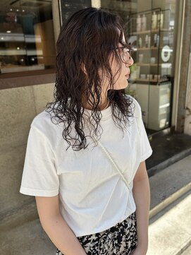 エヴリンアンドペイジ(Evelyn&paige) レイヤーパーマ/くるくるパーマ【神戸元町/水原】