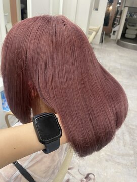 ウルア 三鷹店(ULUA) 暗めピンク 髪質改善トリートメント