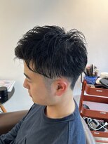 ビハインドザカーテン(BEHIND THE CURTAIN)&nbsp;メンズカット×ツーブロック×ローフェード×くせ毛カット
