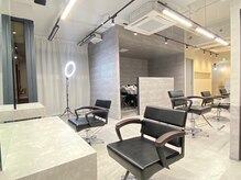 ジェームス(Jyym's)の雰囲気(韓国ダブルカラー/インナーカラー/ブリーチが得意な実力派staff)