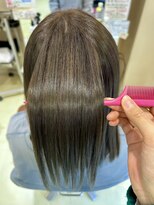 アズール 草加(azule) 髪質改善カラー オリーブブラウン ツヤ髪スタイル