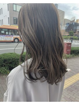 アトム(ATOM) シアーベージュ