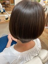 ヘアーゾーン ハチマルハチ 登戸駅前店(Hair Zone 808) 大人ショートでもっと横顔美人