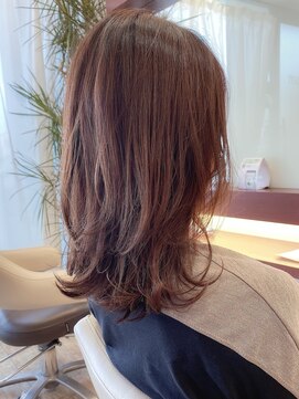 マーリャヘアー(mallia hair) くびれ外ハネセミロング