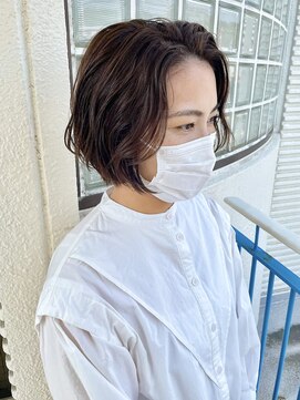 ロマーリ(LOMARLIE) 大人カジュアルショート_似合わせパーマ