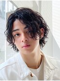 センターパートウルフ スパイラル ツイストスパイラルパーマ