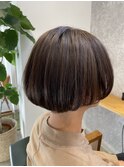 ツーブロックショートボブ×ハイライト