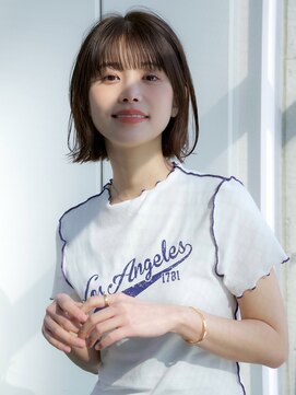 エインアンリー 表参道(AIN.ANLY.) 大人可愛い前髪あり耳掛け外ハネボブ20代30代40代