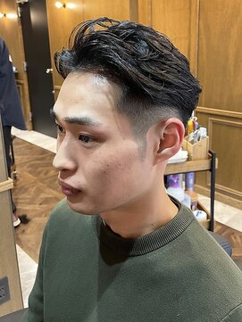 アフロ(AFRO) 2ブロックフェードスタイル