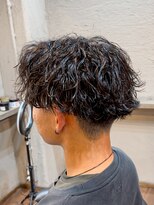 ミオ ベガ(Mio'' VEGA)&nbsp;【波巻きパーマ】前髪上げスタイル