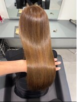 キング 梅田(K!ng)&nbsp;縮毛矯正髪質改善ハイライトレイヤーカット梅田美容室エクステ