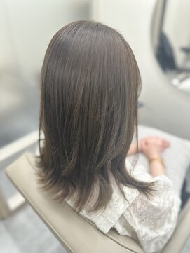 トッカ 広島(tocca) 透明感オリーブベージュカラー☆