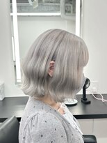 エゴ 池袋(EGO) シルバーカラー/ボブ/波巻き/ボブカット/ホワイトシルバー