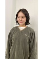 エンドリンク(endlink) ショートカットボブショートヘアウルフボブオリーブグレージュ