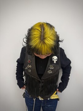 ルィ 名古屋栄(llwy) イエローデザイン