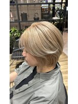 コレットヘアー ザモリオカ(Colette HAIR the MORIOKA)&nbsp;ハイトーンベージュ×ショートボブ