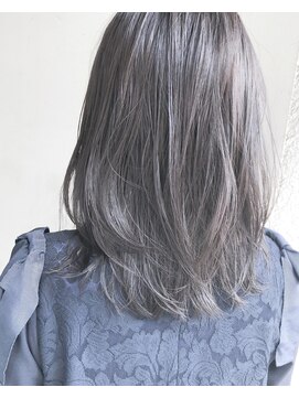 ヘアーアンドアトリエ マール(Hair&Atelier Marl) 【Marl】ラベンダーグレージュカラーのセミディ♪