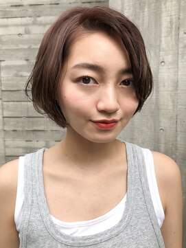 ミィ 表参道(mee.) 【mee.】 大人可愛い ショートボブ