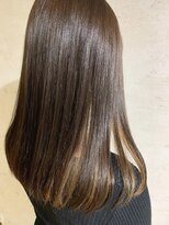 シェリッシュ ノース(Sheriche North)&nbsp;インナーカラー×ペールベージュ