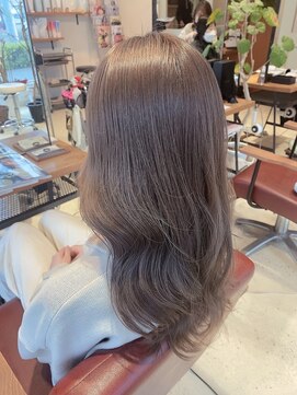 カルム ヘアー レーヴ(Calm hair reve) グレージュ×透明感