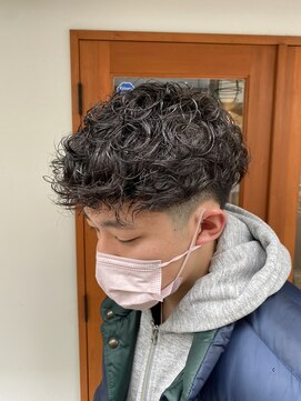 ヘアーラボ ハチ(HAIR LABO HACHI) スペインカール