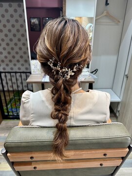 レリーハット(rely hatto) 編みおろしヘアアレンジ